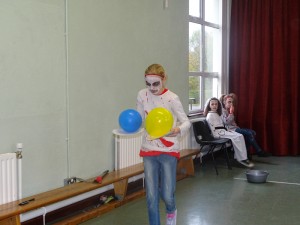 16 halloween games (8)