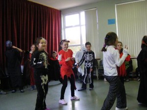 halloween-party-2014 (1)